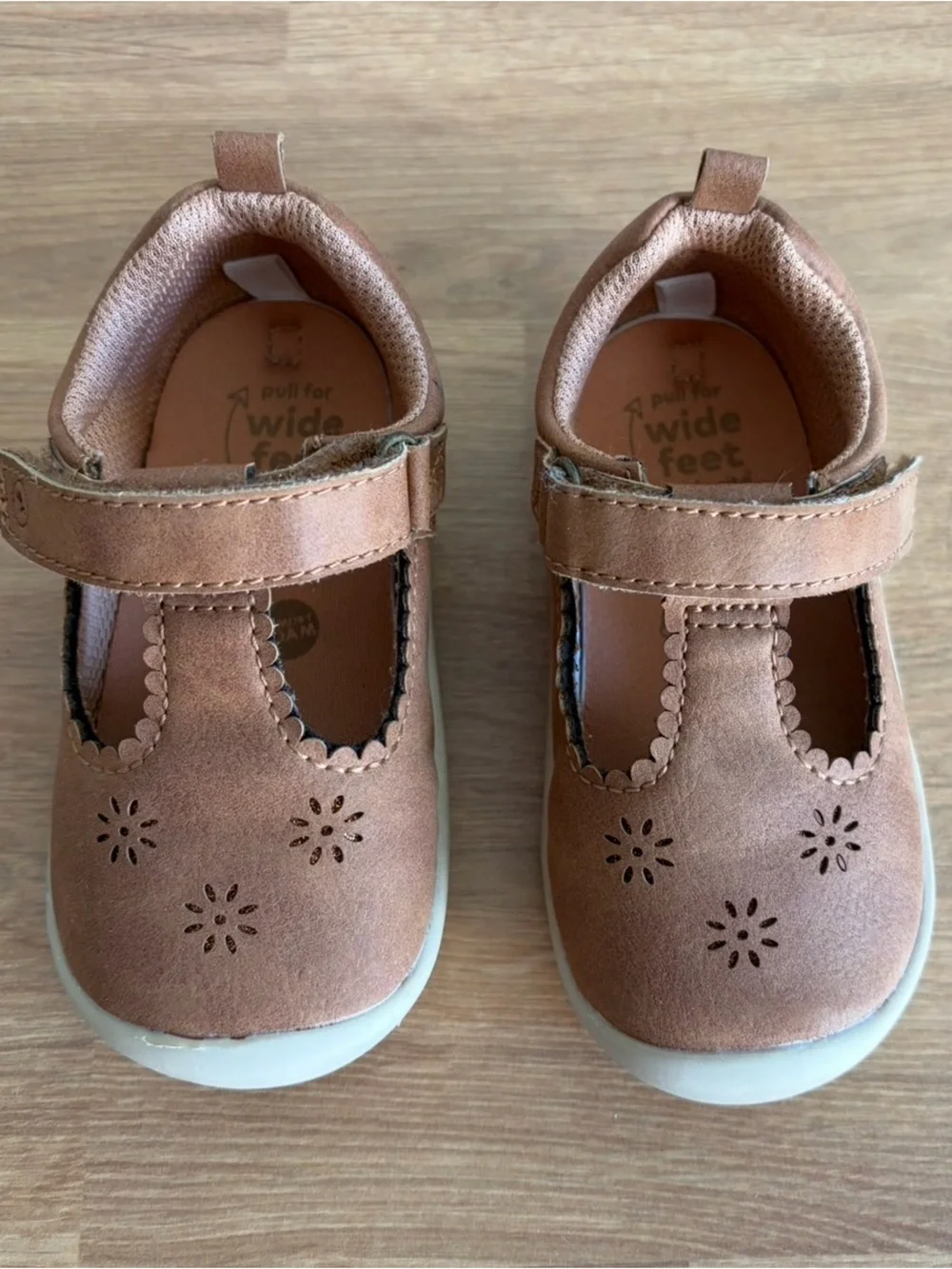 Stride Rite Baby Girls’ Cheyenne Mary Jane | 6T